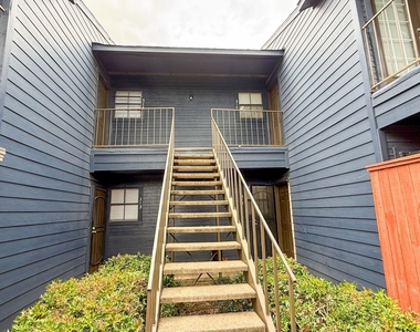 13480 S Thorntree Drive - Photo Thumbnail 1
