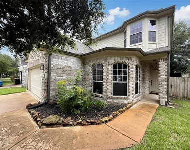 18507 Alemarble Oak Street - Photo Thumbnail 1