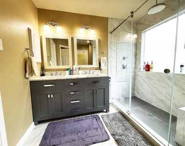 18507 Alemarble Oak Street - Photo Thumbnail 12