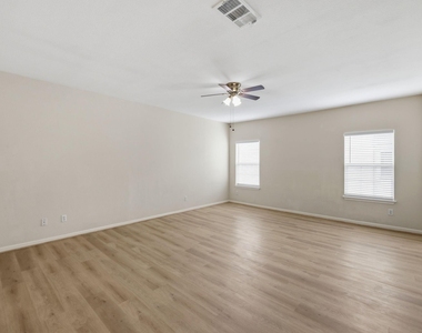 2978 Holly Hall Street - Photo Thumbnail 16