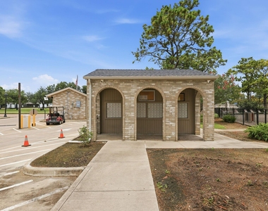 2978 Holly Hall Street - Photo Thumbnail 30