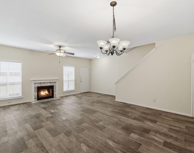 2978 Holly Hall Street - Photo Thumbnail 5