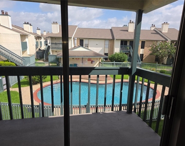250 El Dorado Boulevard - Photo Thumbnail 16