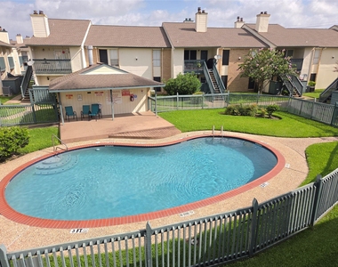 250 El Dorado Boulevard - Photo Thumbnail 13