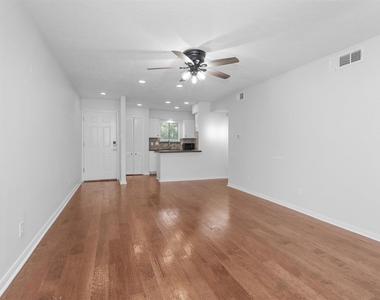 12100 Melville Drive - Photo Thumbnail 2