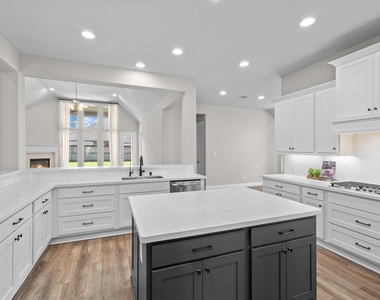 28348 Sterling Oak Drive - Photo Thumbnail 28