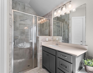 28348 Sterling Oak Drive - Photo Thumbnail 34