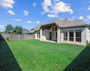 28348 Sterling Oak Drive - Photo Thumbnail 44