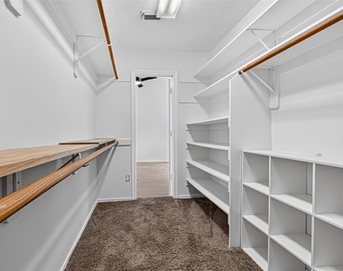 3118 Aylesworth Court - Photo Thumbnail 32