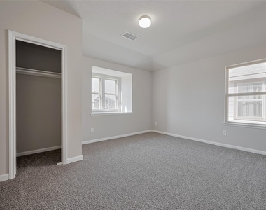 24114 Morrison Lane - Photo Thumbnail 14
