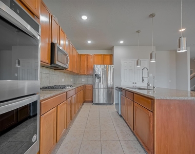 24114 Morrison Lane - Photo Thumbnail 9
