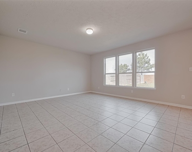 24114 Morrison Lane - Photo Thumbnail 4