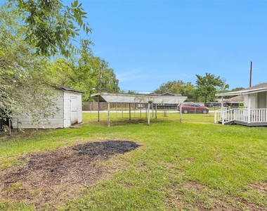 6002 Shelburne Street - Photo Thumbnail 24