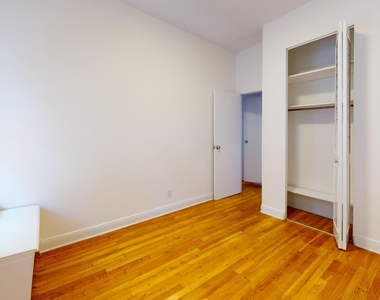 324 East 91st Street - Photo Thumbnail 5