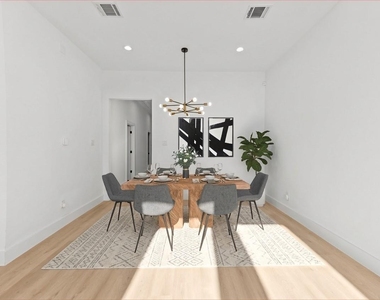 5903 Doolittle Boulevard - Photo Thumbnail 3
