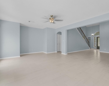 4238 Tree Moss Place - Photo Thumbnail 10