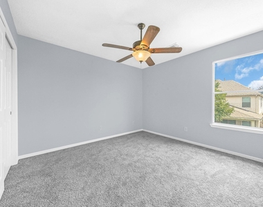 4238 Tree Moss Place - Photo Thumbnail 23