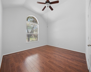 11126 Celano Drive - Photo Thumbnail 25