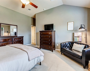 9973 Spring Rock Lane - Photo Thumbnail 14