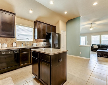 9973 Spring Rock Lane - Photo Thumbnail 7