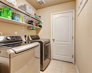 9973 Spring Rock Lane - Photo Thumbnail 24