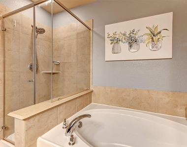 9973 Spring Rock Lane - Photo Thumbnail 16