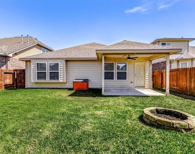 9973 Spring Rock Lane - Photo Thumbnail 26