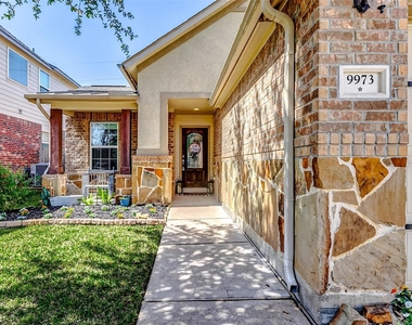 9973 Spring Rock Lane - Photo Thumbnail 2