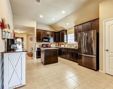 9973 Spring Rock Lane - Photo Thumbnail 8