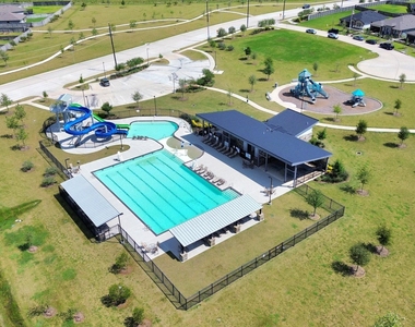 7706 Caspian Ranch Drive - Photo Thumbnail 16