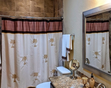 10114 Crescent Bluff Lane - Photo Thumbnail 33