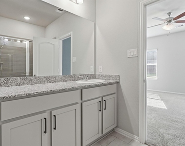 8415 Balding Drive - Photo Thumbnail 32