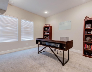 6009 Gardendale Drive - Photo Thumbnail 6