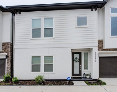6009 Gardendale Drive - Photo Thumbnail 12