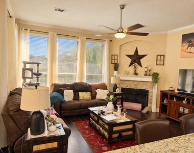 18015 Oak Cottage Court - Photo Thumbnail 8
