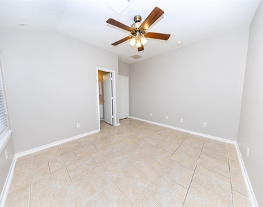 15406 Apple Bloom Way - Photo Thumbnail 9