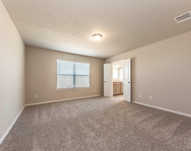 8220 N Tourmaline Way - Photo Thumbnail 18