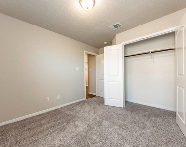 8220 N Tourmaline Way - Photo Thumbnail 25