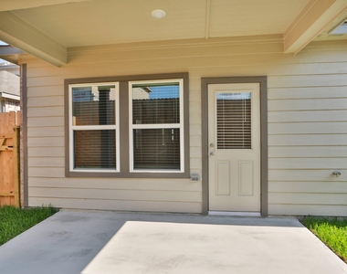 8462 Sweet Cherry Lane - Photo Thumbnail 38