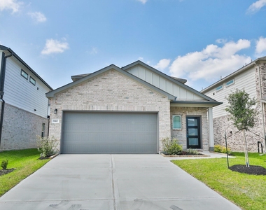 8462 Sweet Cherry Lane - Photo Thumbnail 4