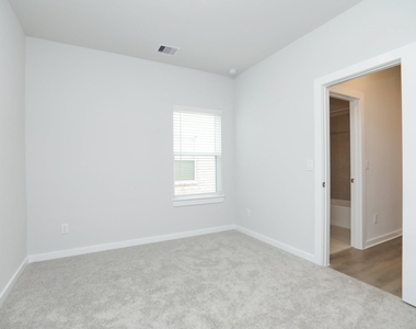 8462 Sweet Cherry Lane - Photo Thumbnail 24