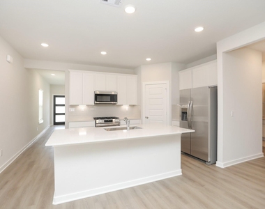 8462 Sweet Cherry Lane - Photo Thumbnail 12