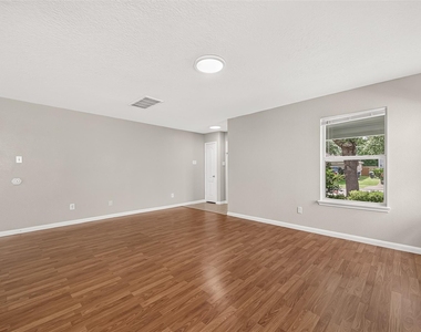 3519 Fuller Bluff Drive - Photo Thumbnail 22
