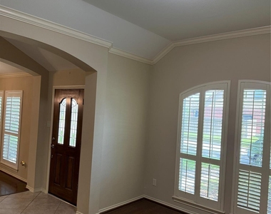 6914 Sunflower Grove Drive - Photo Thumbnail 3