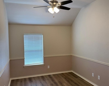 6914 Sunflower Grove Drive - Photo Thumbnail 33