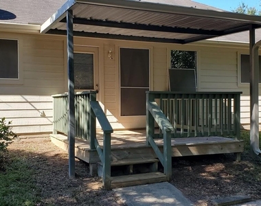 1207 Toby Lane - Photo Thumbnail 16
