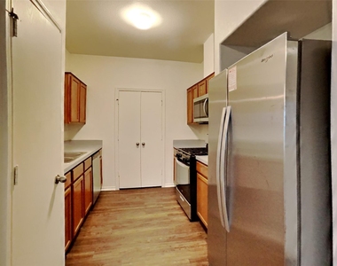 2838 Wisner Circle - Photo Thumbnail 1