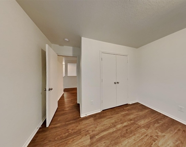 2838 Wisner Circle - Photo Thumbnail 14
