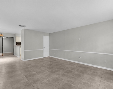 2647 Marilee Ln - Photo Thumbnail 6
