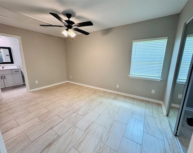 10702 Deval Drive - Photo Thumbnail 1